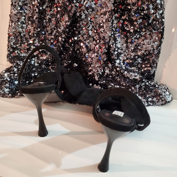 Cape Robbin Heeled Sandals - Picture 7 of 8